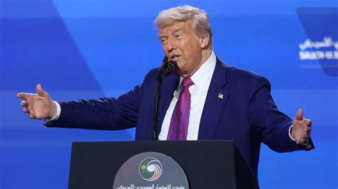 breaking news today live|Trump admin live updates: Trump says Iran 'cannot' have  .